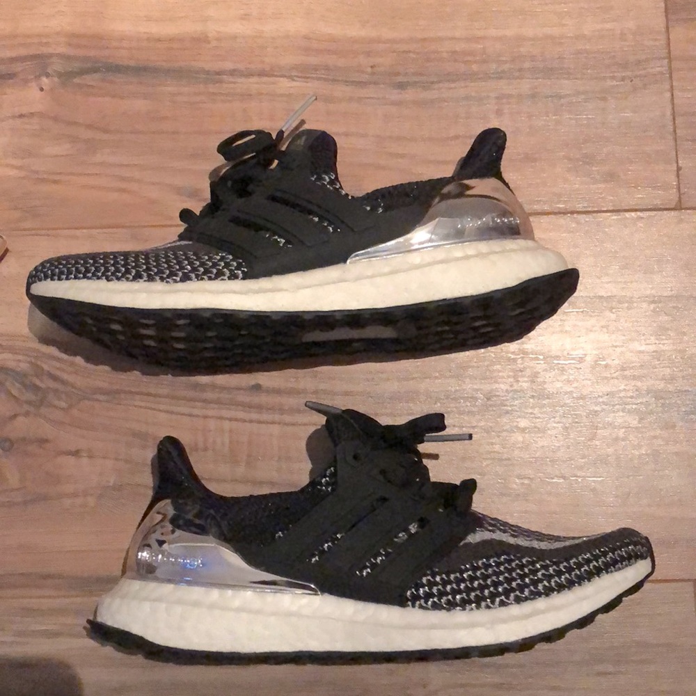 Adidas silver medal ultra boost GS